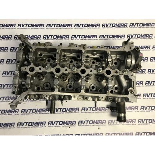 Головка двигателя Toyota Avensis T25 2.2 D-4D 2003-2008 1110129555